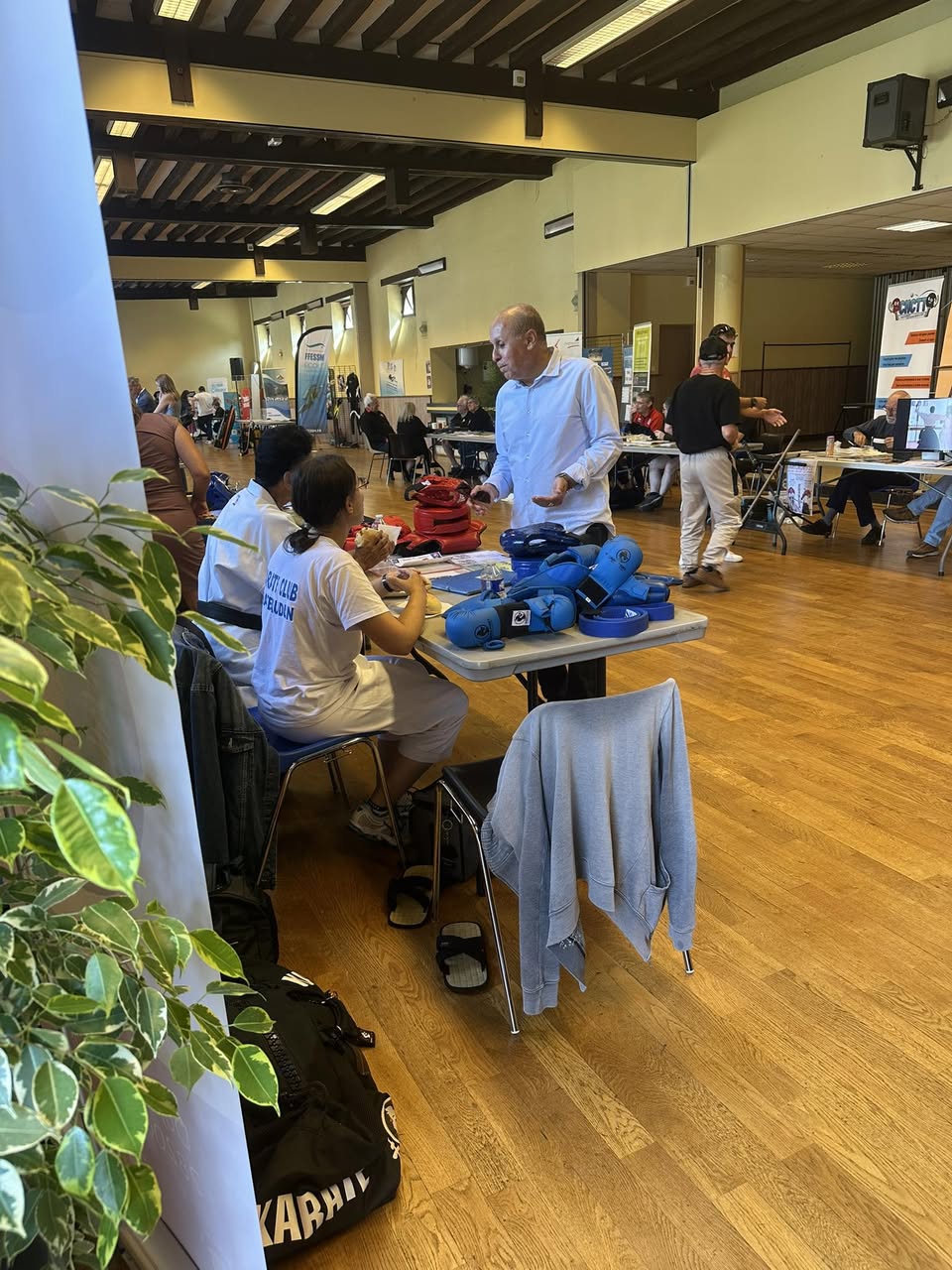 Aux côtés des associations de Châteaudun